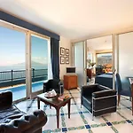 Continental Hotel 4*