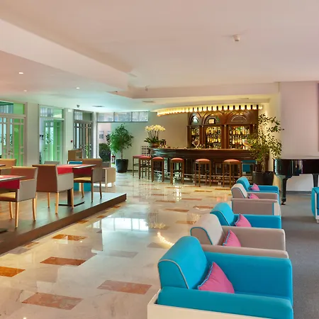 Continental Hotel 4*