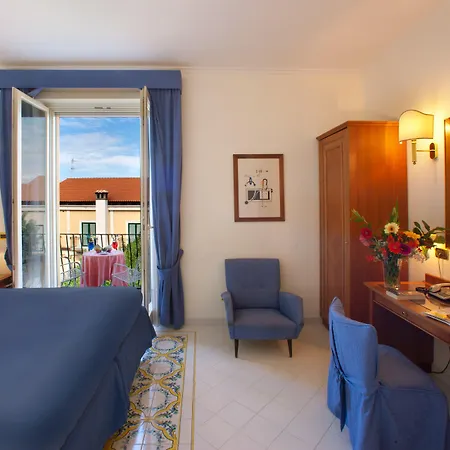 호텔 컨티넨탈 소렌토