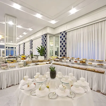 호텔 컨티넨탈 소렌토