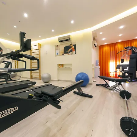 컨티넨탈 호텔 4*