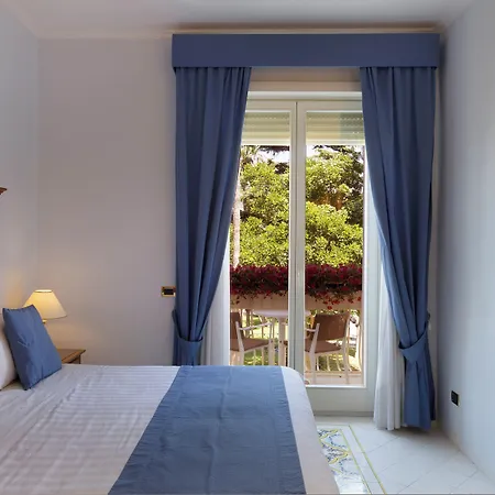 Continental Szálloda