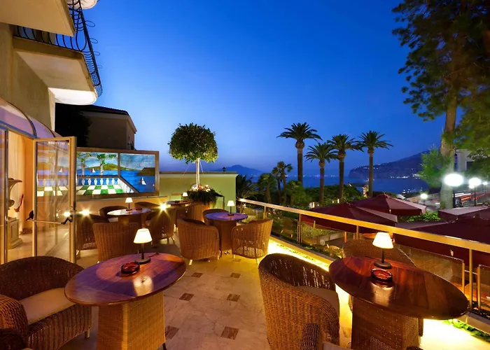 ホテル コンチネンタル