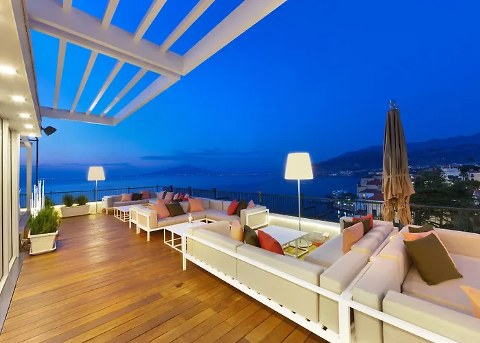 コンチネンタル ホテル