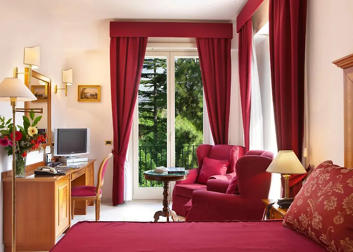 コンチネンタル ホテル