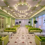 Hotell Continental 4*