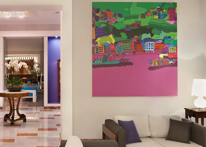 Continental Hotel 4*